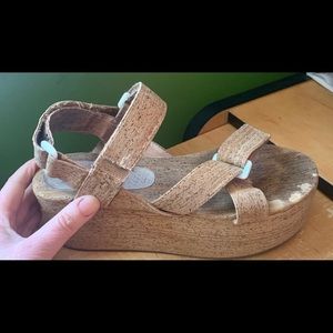 JEFFREY CAMPBELL Platform Sandals, 9